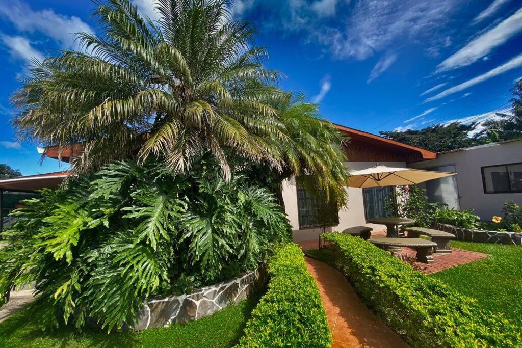 Peace Garden Apartment Monteverde Exterior foto